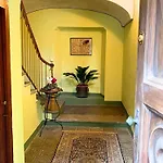 Nocleg ze śniadaniem Bernardino Galliari 3*